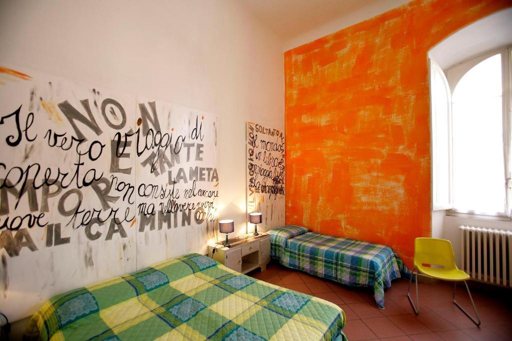 سيينا B&B Le Lupe الغرفة الصورة